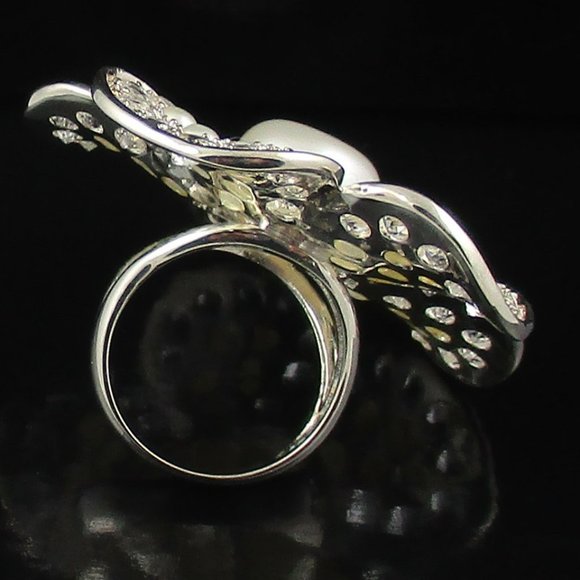 Cultured Pearl & White Topaz Flower Ring - Picture 3 of 10